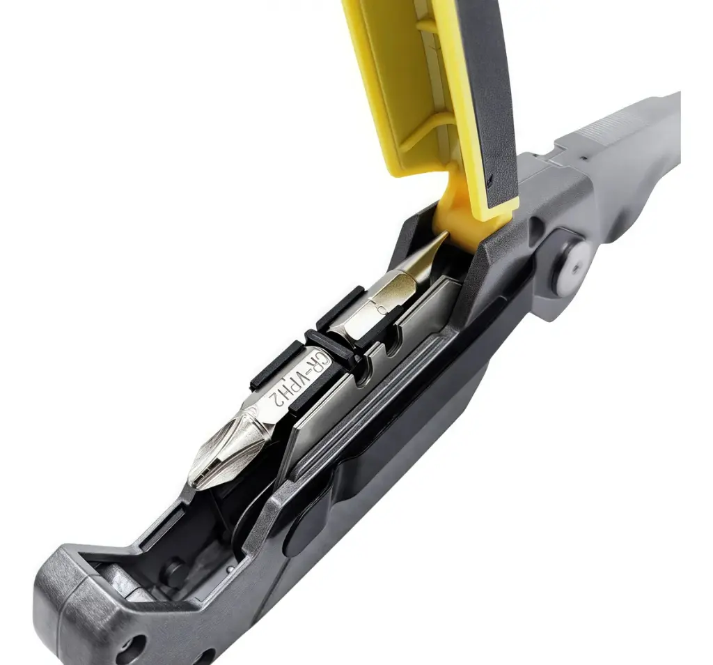 Cuchillo cartonero metálico retráctil tipo mariposa con repuestos TYKON -2.webp