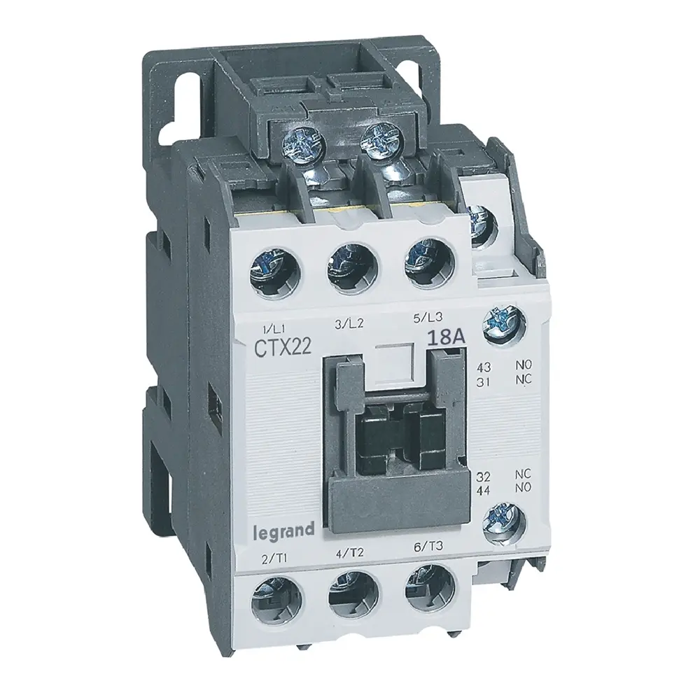 Contactor de potencia CTX³ 3P 18A bobina 110Vac auxiliares 1NA+1NC terminales a tornillo 416104 Legrand
