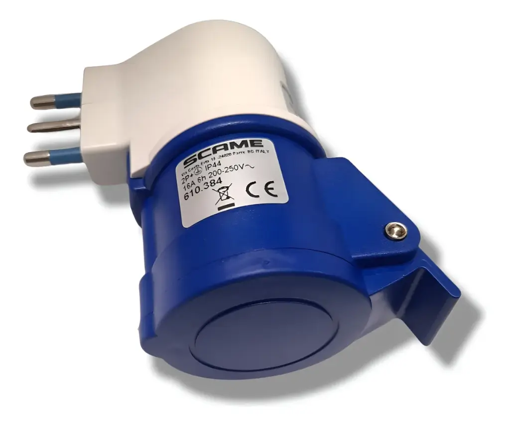 Adaptador domiciliario a industrial 2P+T 16A 220V SCAME