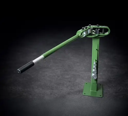 Dobladora manual de fierros 18mm maximo YP-9 Istria 