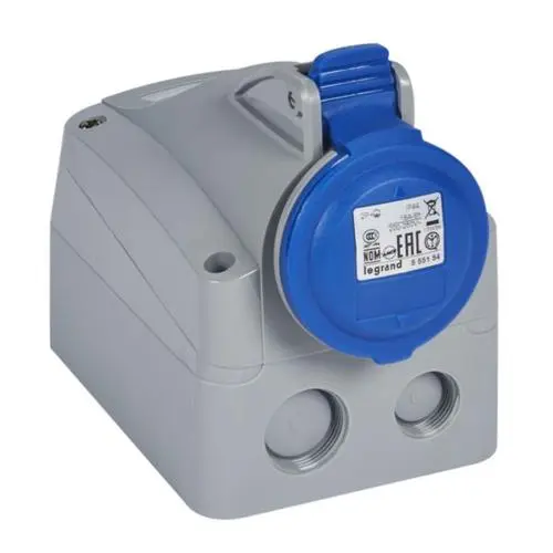 [555154] Enchufe Industrial sobrepuesto hembra P17 200V a 250V 2P+T 16A IP44 555154 LEGRAND