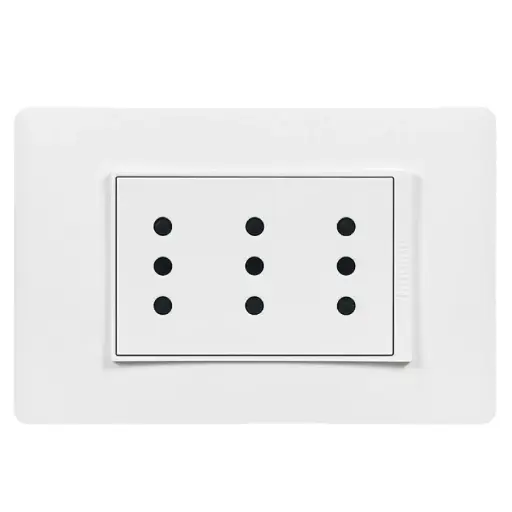 [PU1313] Enchufe hembra triple domiciliario 250V 10A blanco armada Luzica Bticino